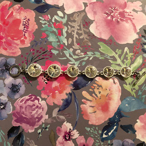 🎀 Statement Bracelet